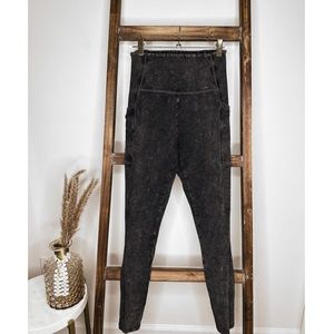 Aerie Offline charcoal “vintage” leggings